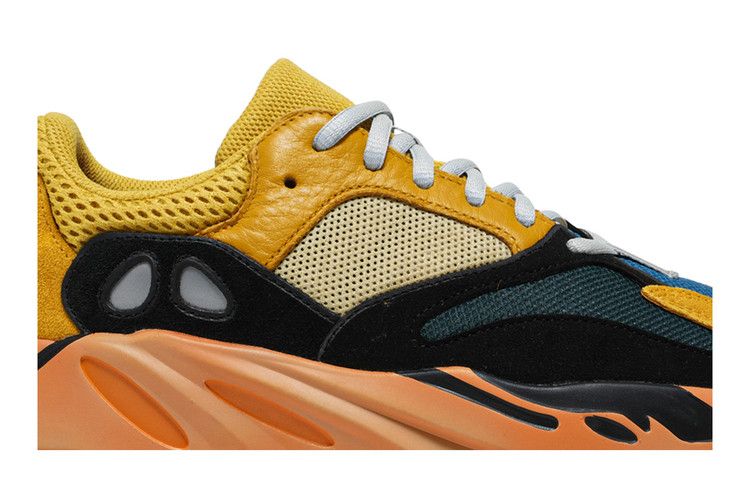 Yeezy Boost 700 Sun
