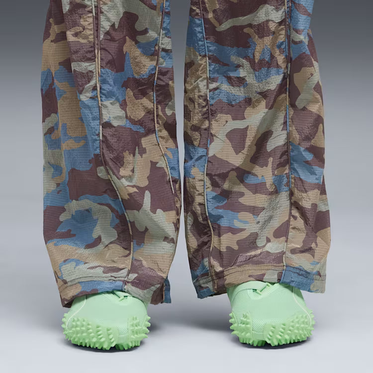 Mostro Ecstasy Unisex Slip-On Shoes